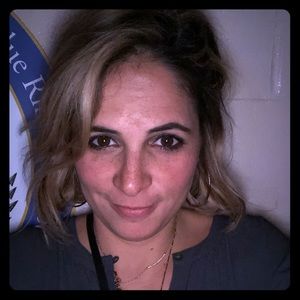 Meet your Posher, Amira